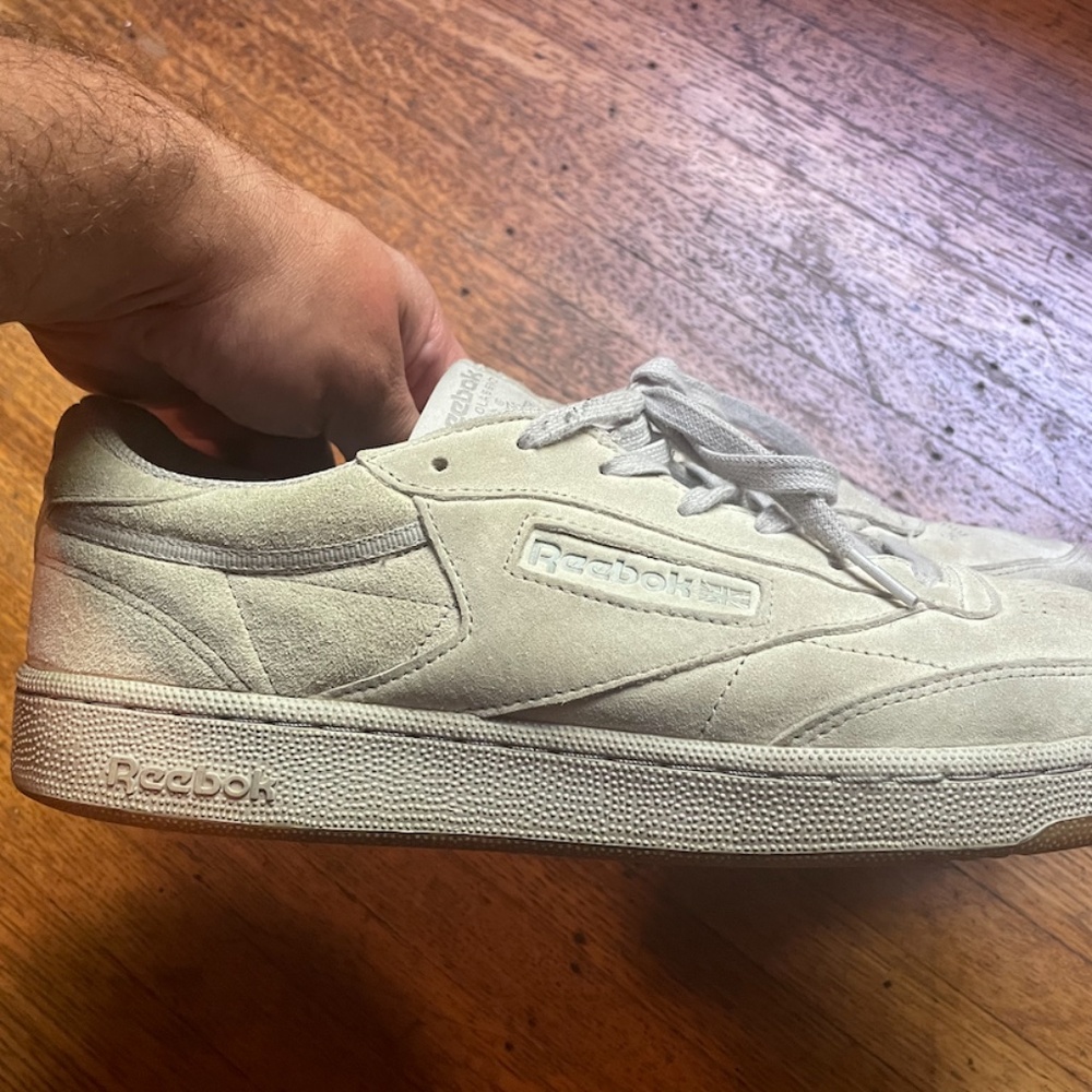 Reebok Men's Club C 85 Sneaker Size 12.5 Beige